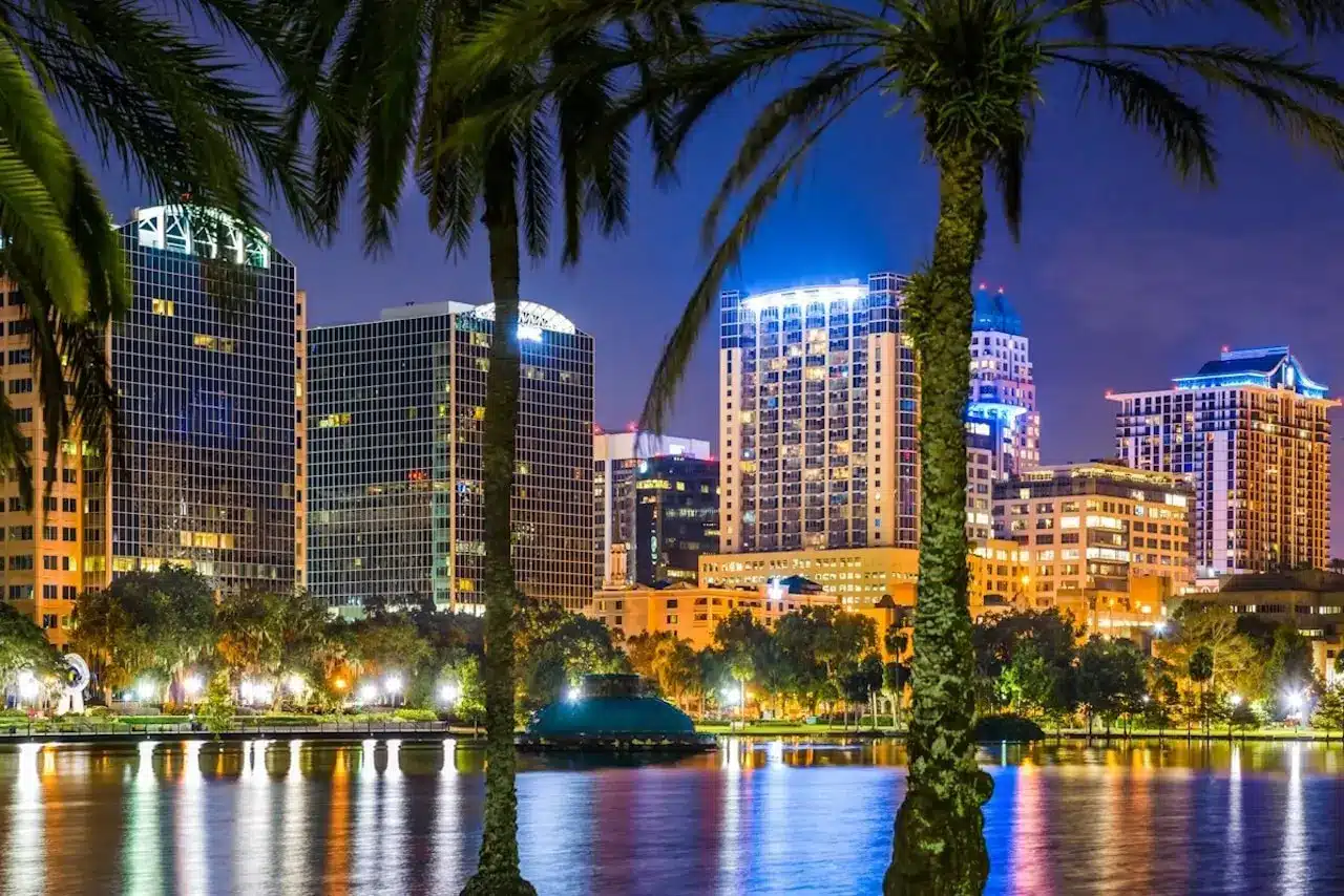 Skyline mit Blick auf Orlando Central Florida.