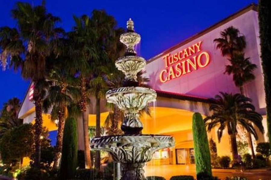 Tuscany Suites & Казино