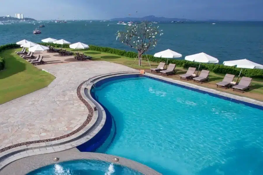Dusit Thani Pattaya